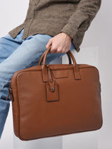 Leather Flandres Briefcase With 17" Laptop Sleeve Leather Etrier Brown flandres EFLA8261-vue-porte